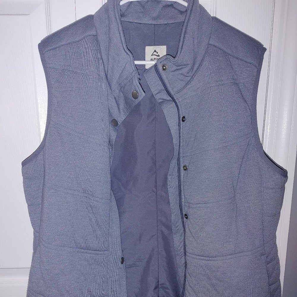 Alpine Design Men's XL Vest